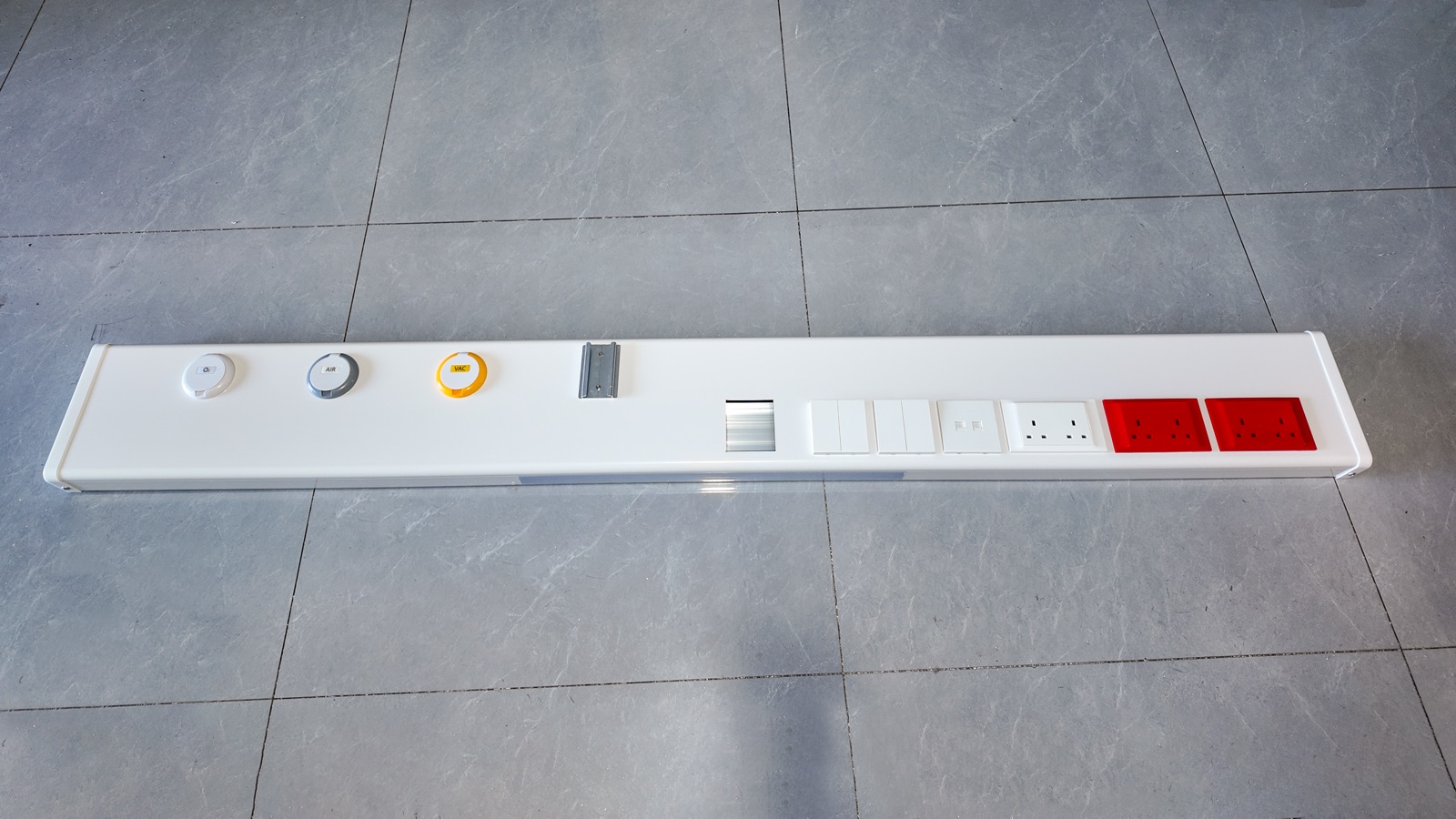 An overall view of the assembled unit, including the reserved interface opening.
