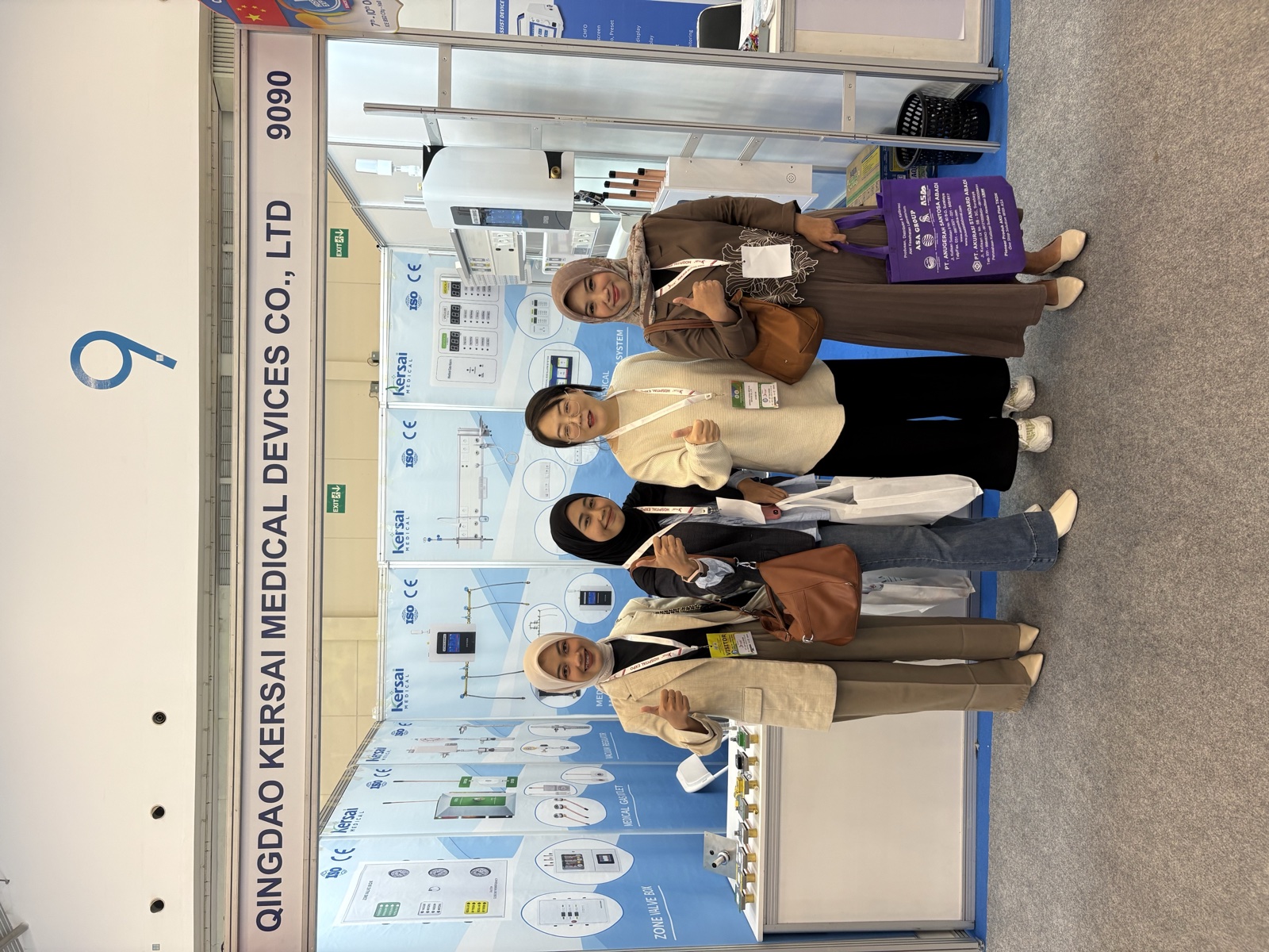 Visitors with Kersai Medical at Indonesia Hospital Expo on October 9, 2026 — photo 3