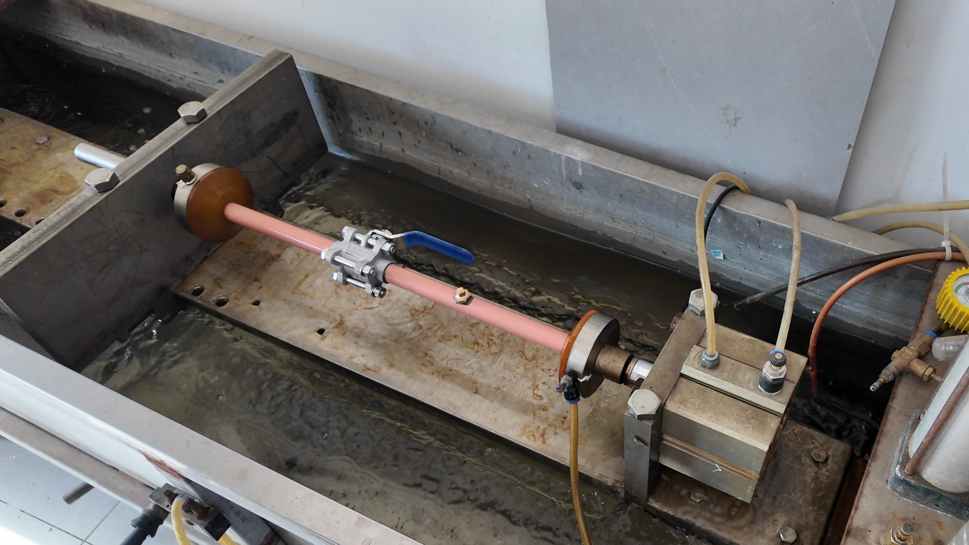 GVB-3 pipe-and-valve assembly in a workshop fixture